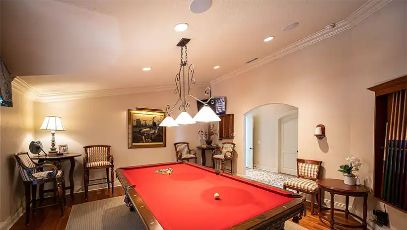 billiards room
