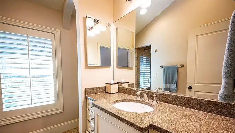 guest house bath #1