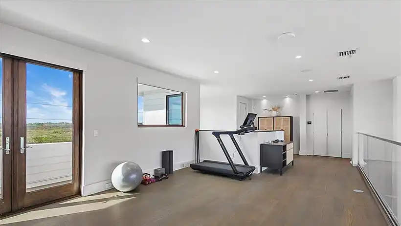 3rd Floor Loft
