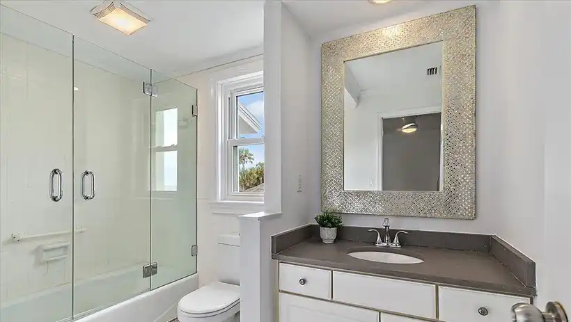 Bedroom 5 EnSuite
